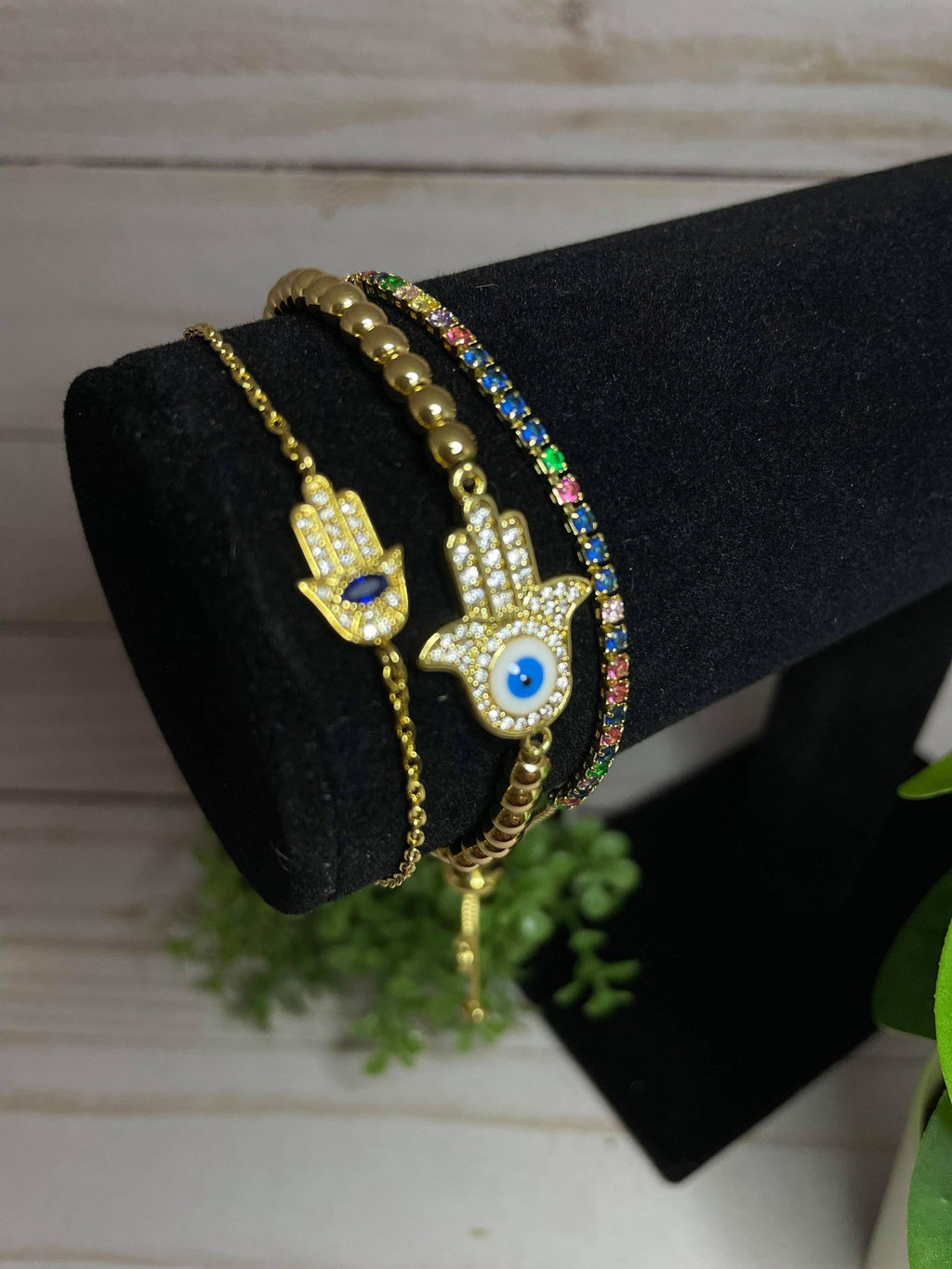 Hand of Hamsa Fashion Bracelet