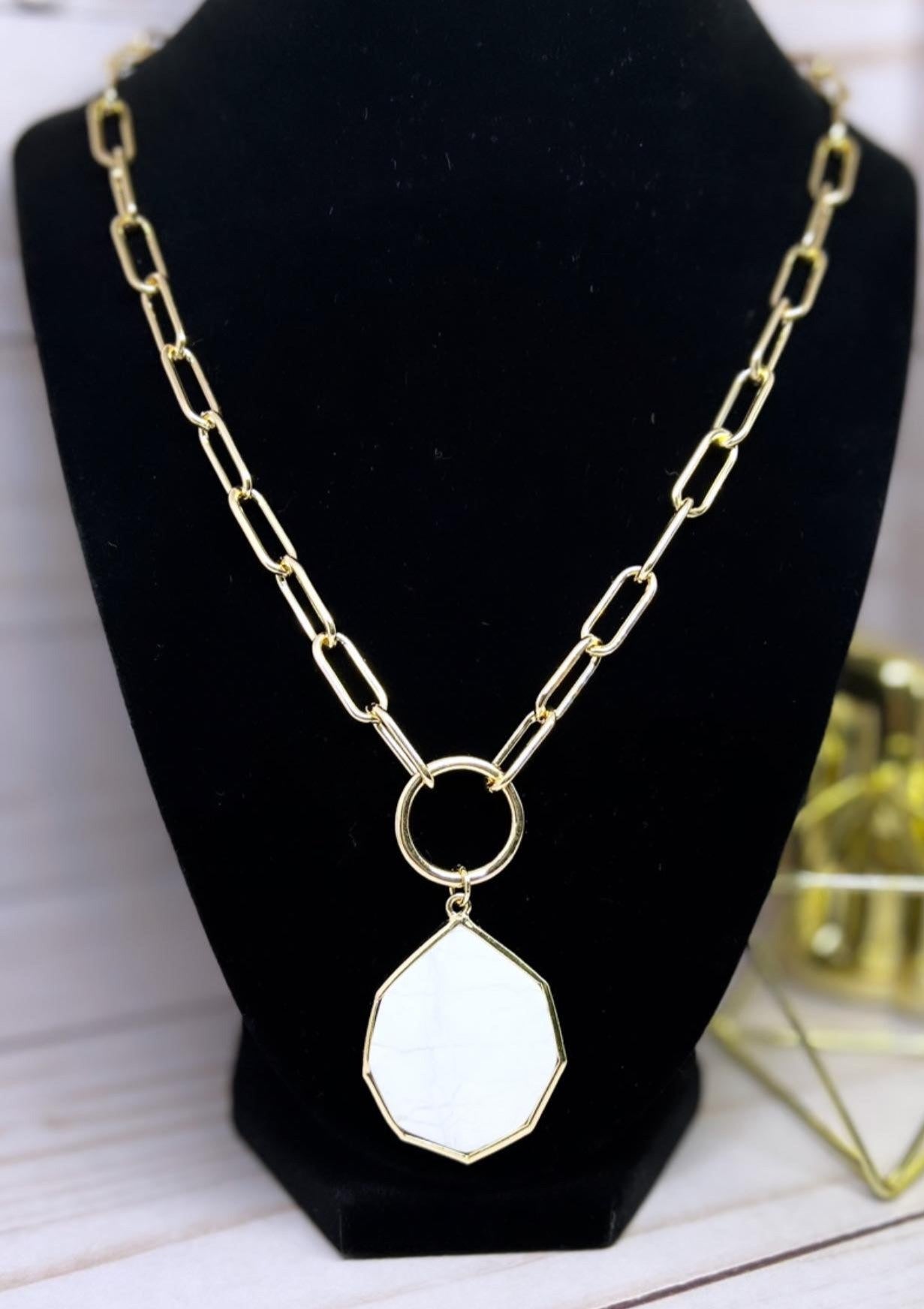 Glamour Natural Stone Necklace